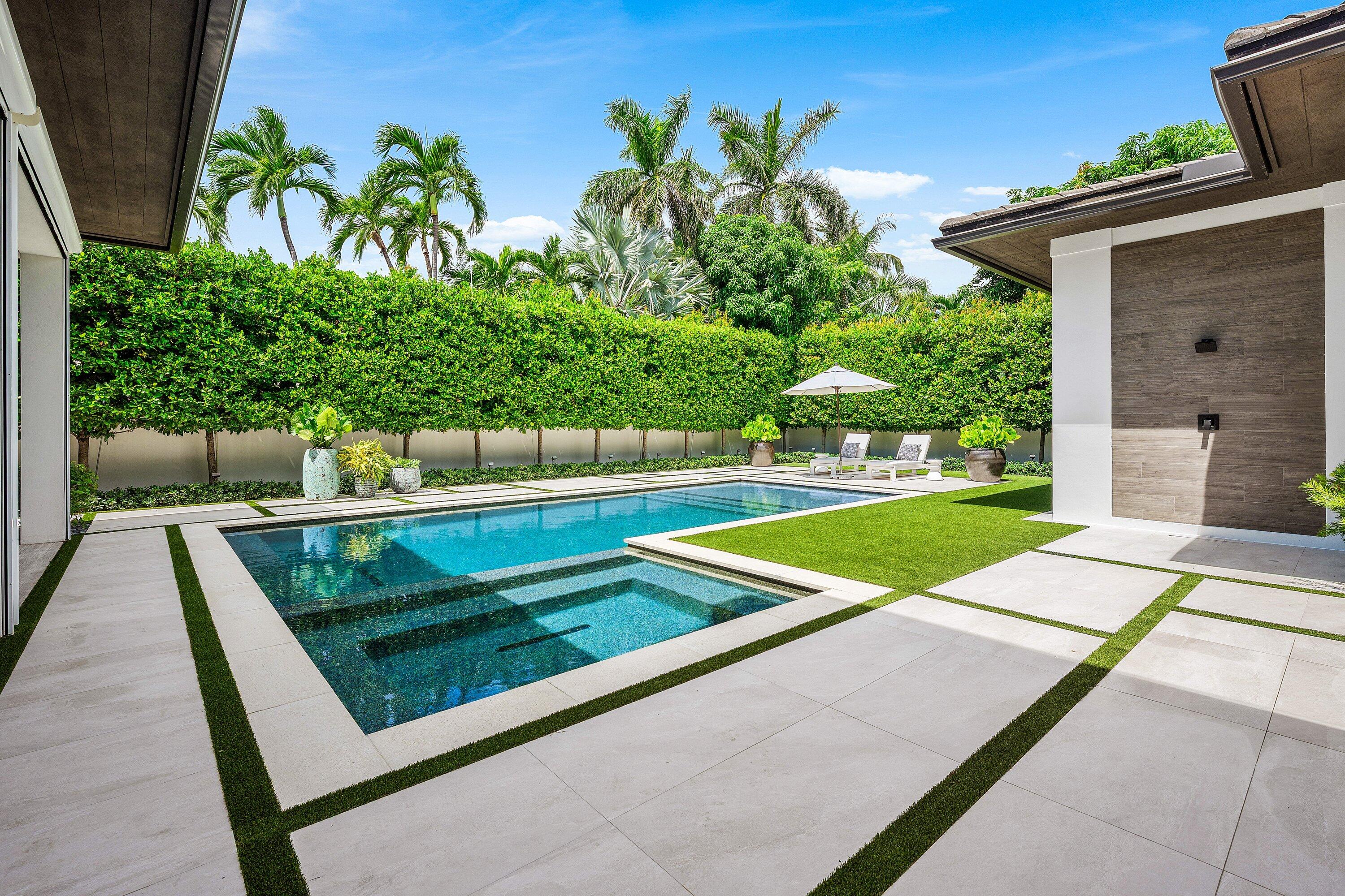 800 Seagate Drive