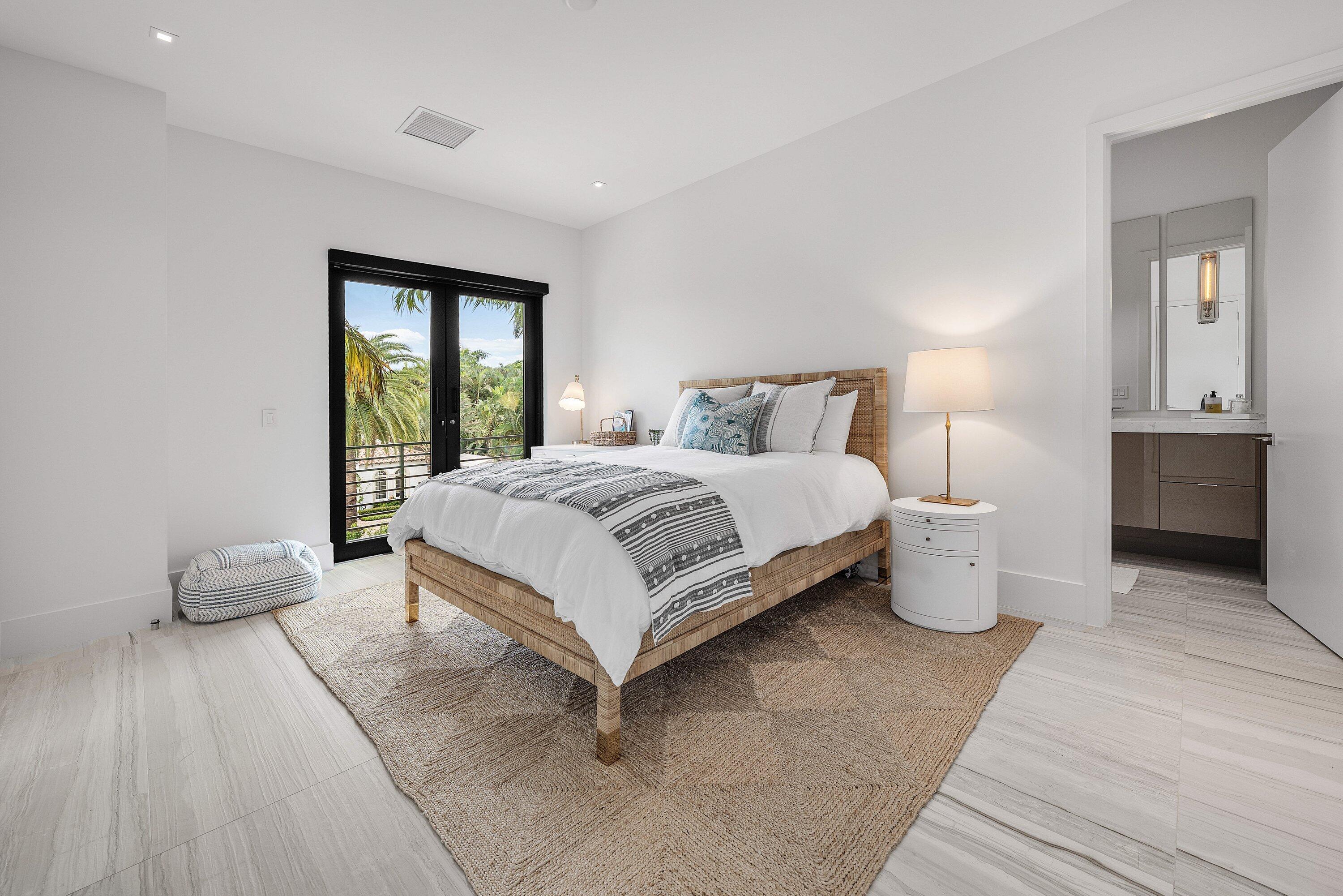 800 Seagate Drive