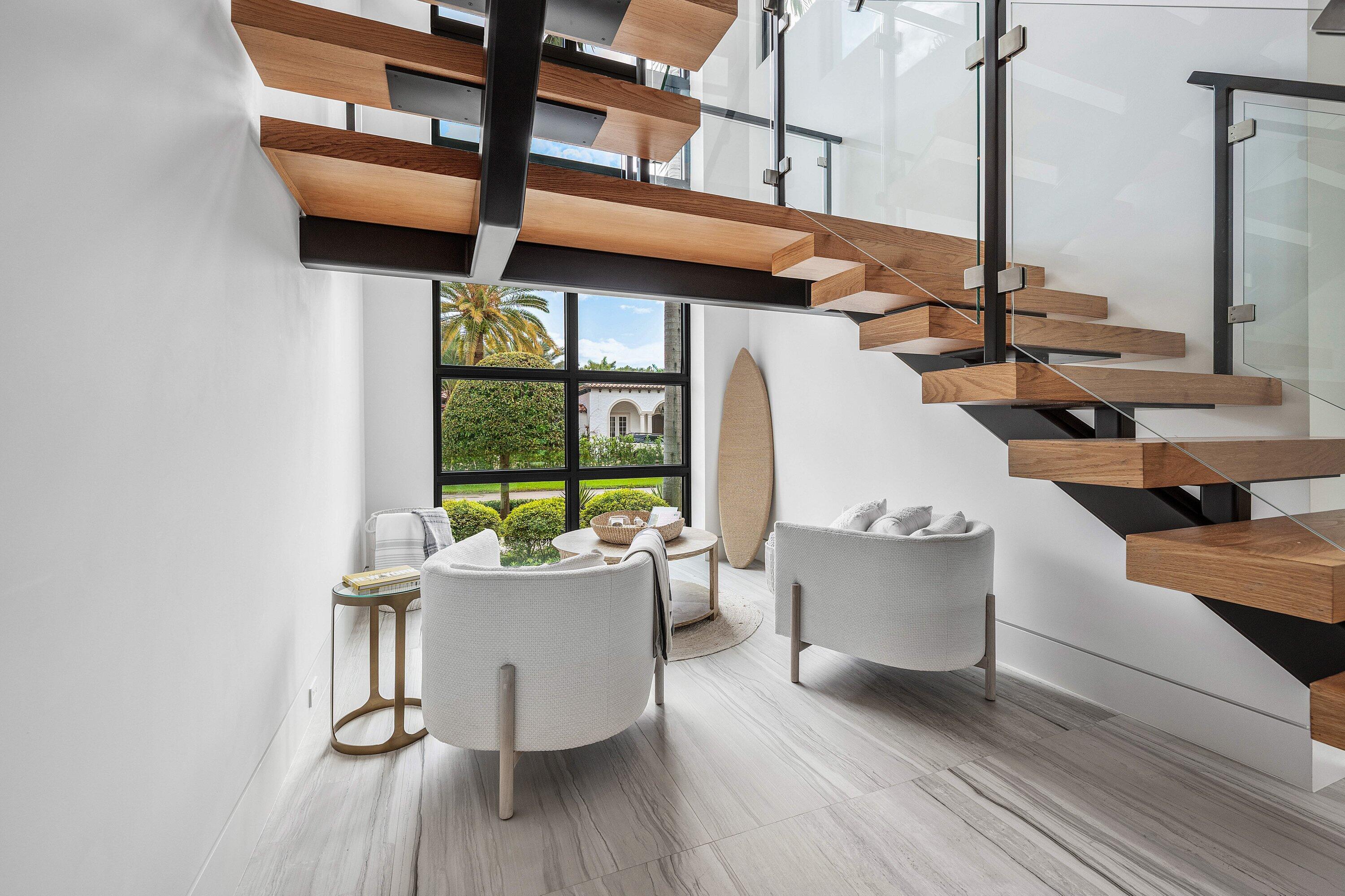 800 Seagate Drive