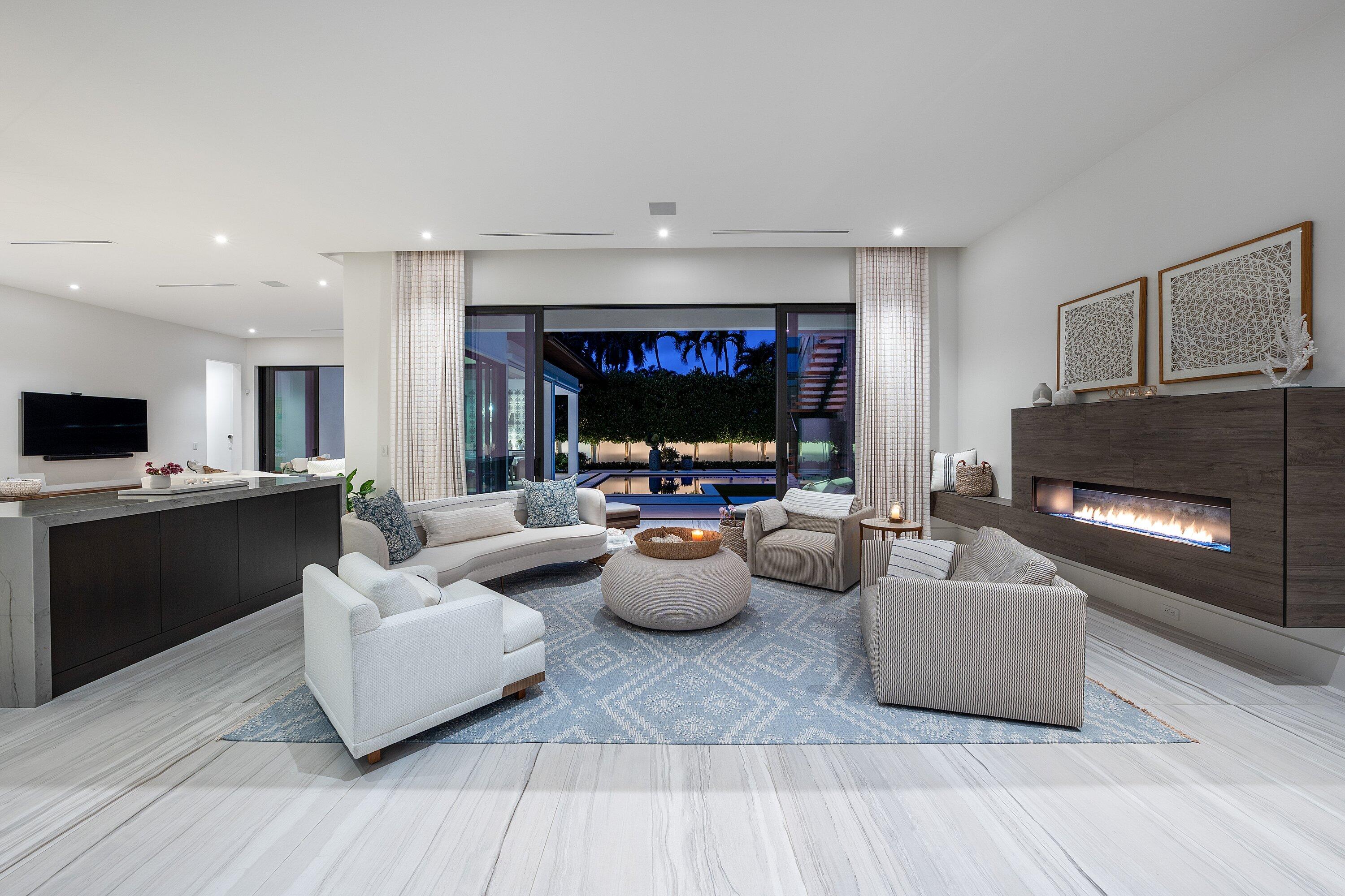 800 Seagate Drive