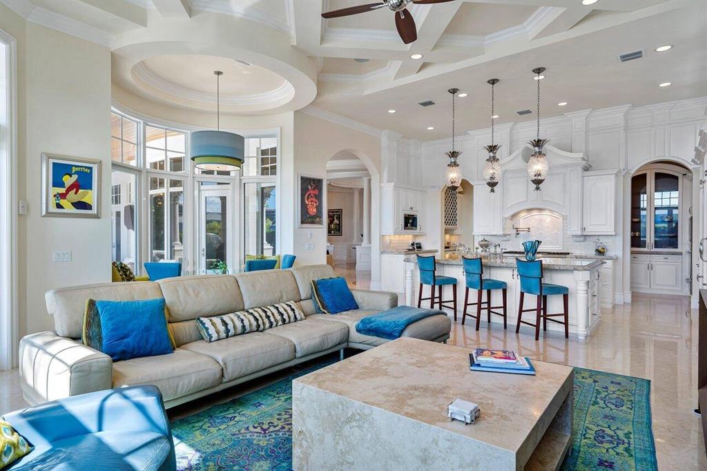 4216 Intracoastal Drive
