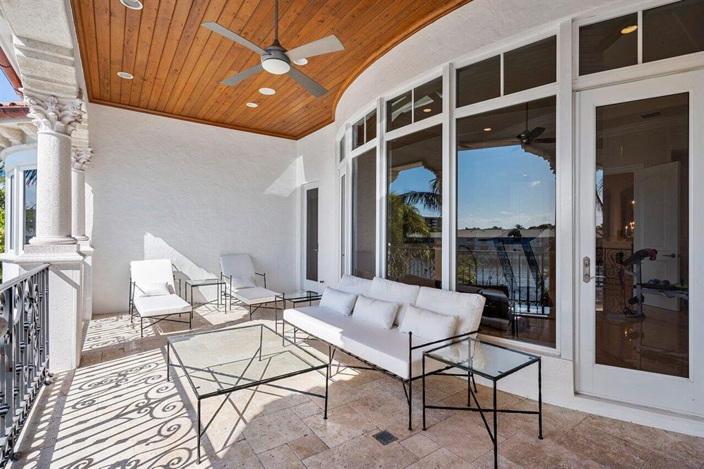 4216 Intracoastal Drive