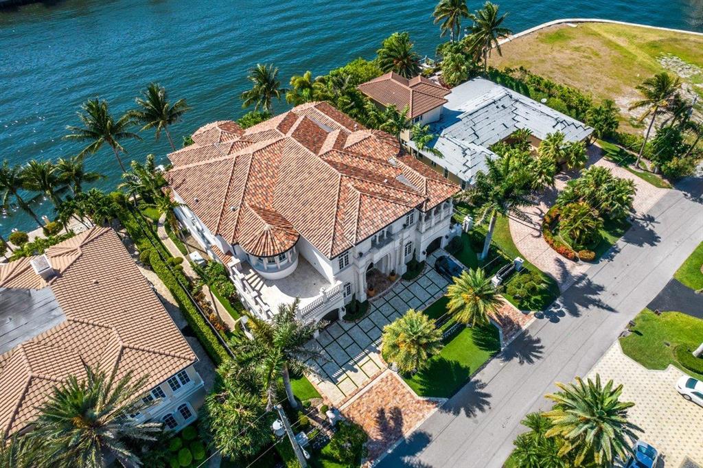 4216 Intracoastal Drive