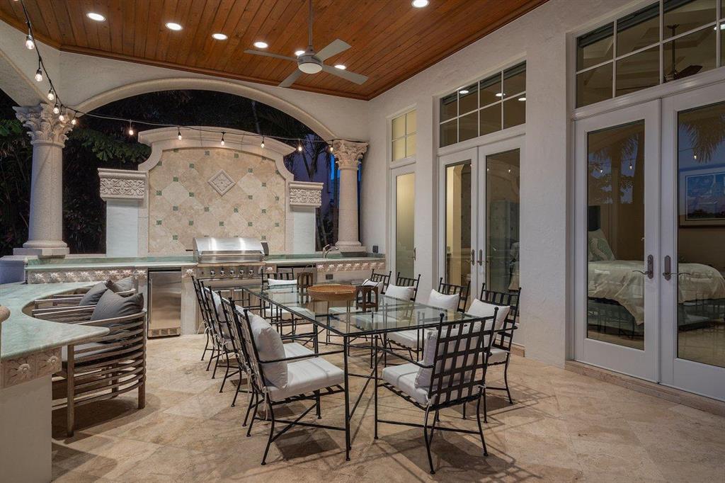 4216 Intracoastal Drive