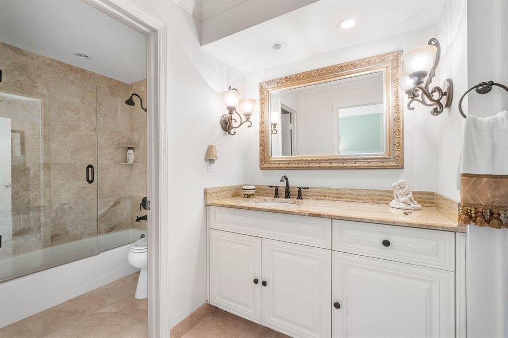 3900 N Ocean Boulevard Unit: 1