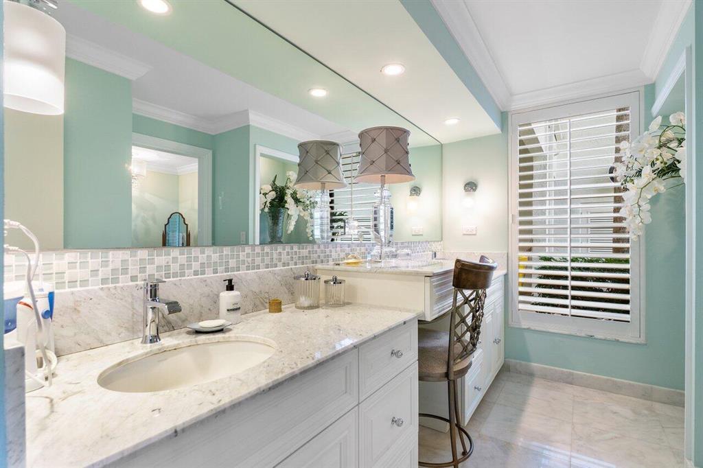 3900 N Ocean Boulevard Unit: 1