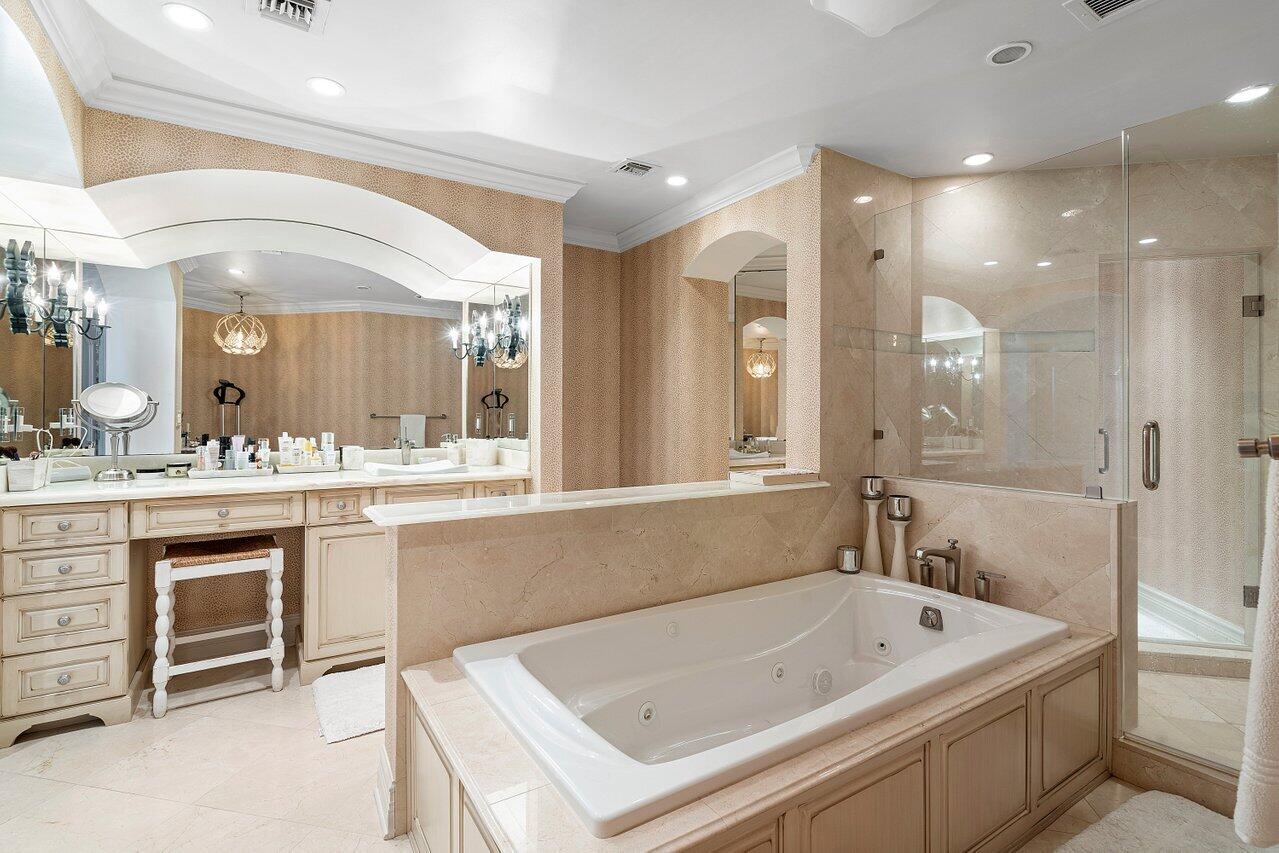1171 N Ocean Boulevard Unit: 4-As