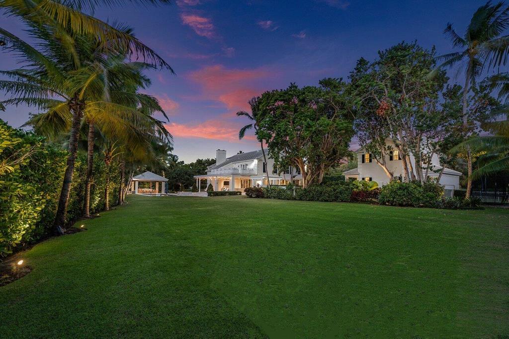 3432 N Ocean Boulevard