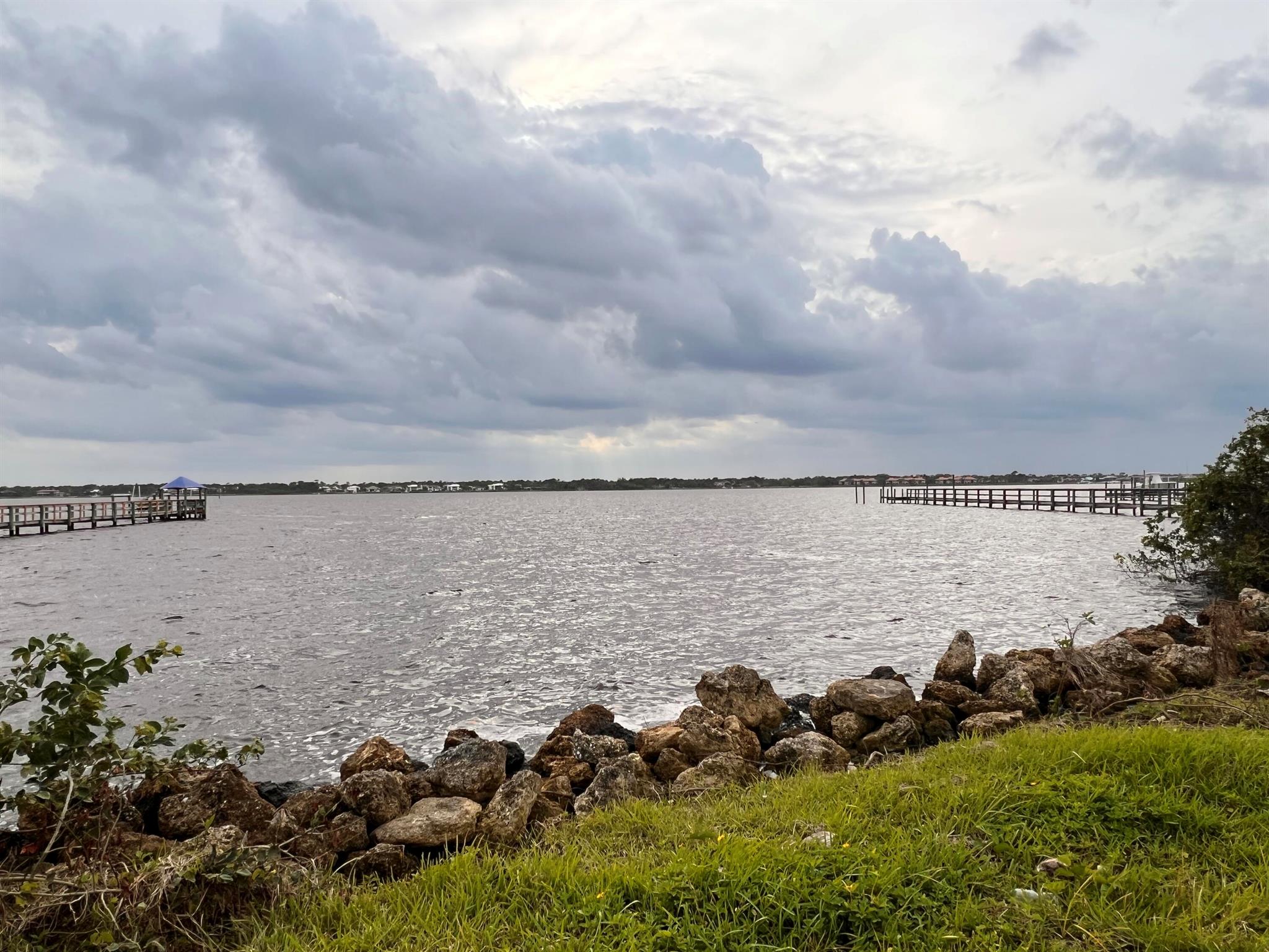 2320 NW Bay Colony Court