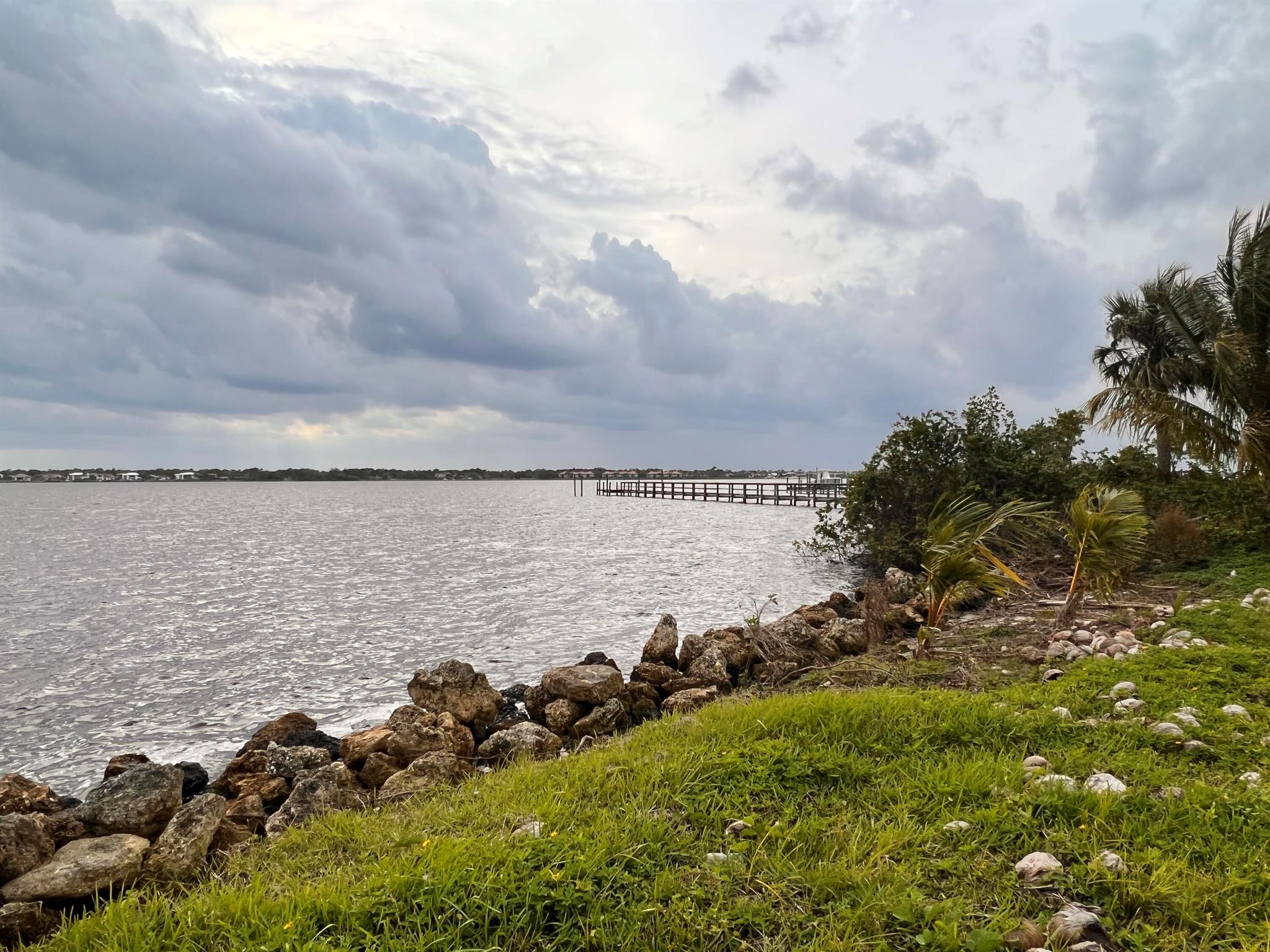 2320 NW Bay Colony Court