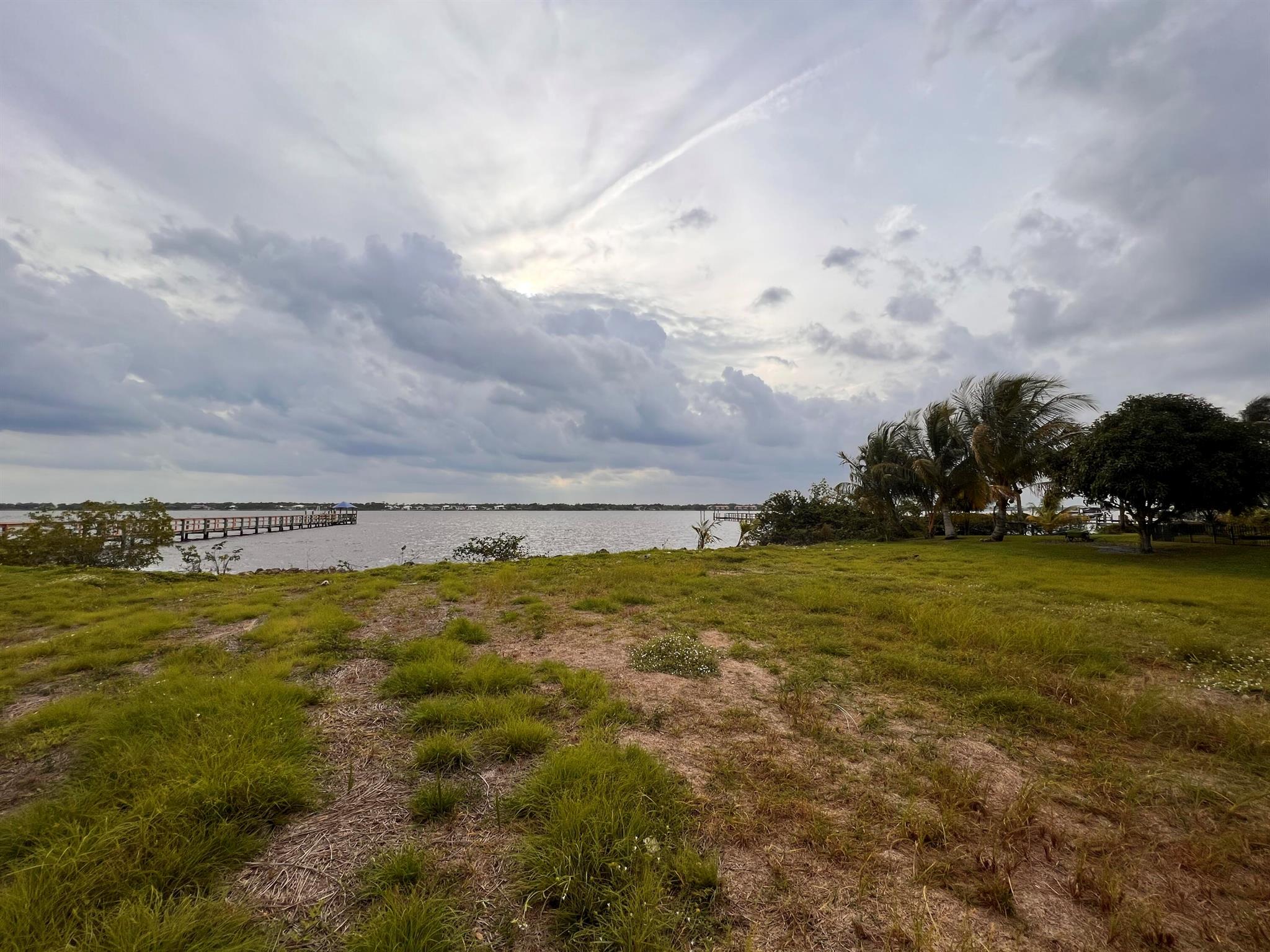 2320 NW Bay Colony Court