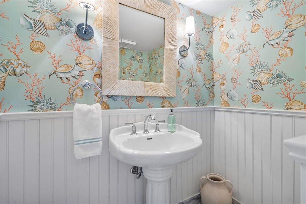 3900 N Ocean Boulevard Unit: 2b