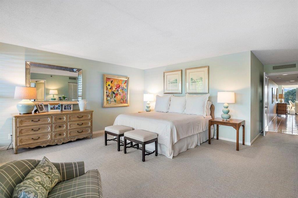 3900 N Ocean Boulevard Unit: 2b
