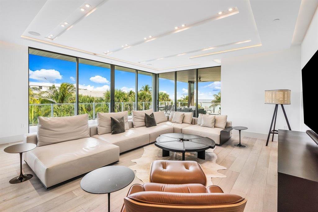 1901 S Ocean Boulevard Unit: 15