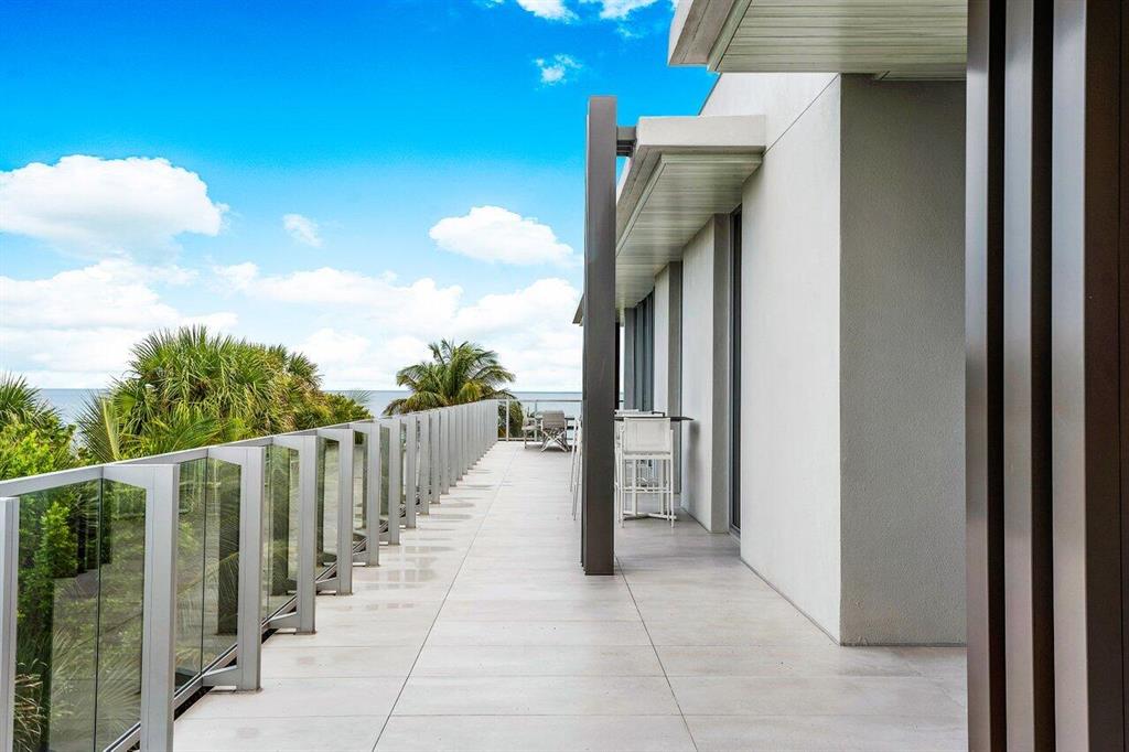 1901 S Ocean Boulevard Unit: 15