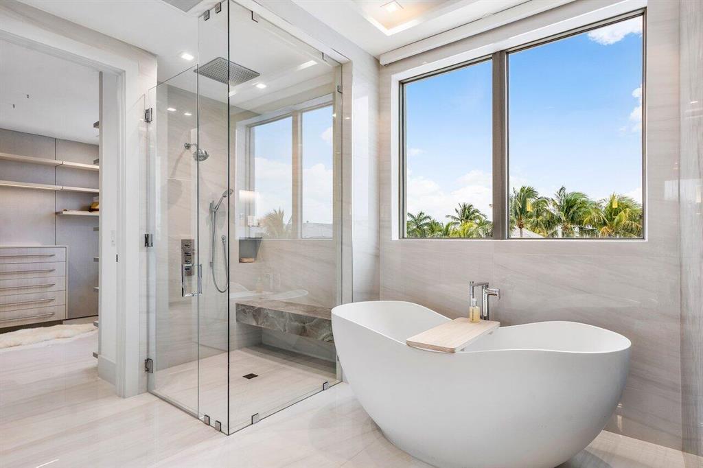 1901 S Ocean Boulevard Unit: 15