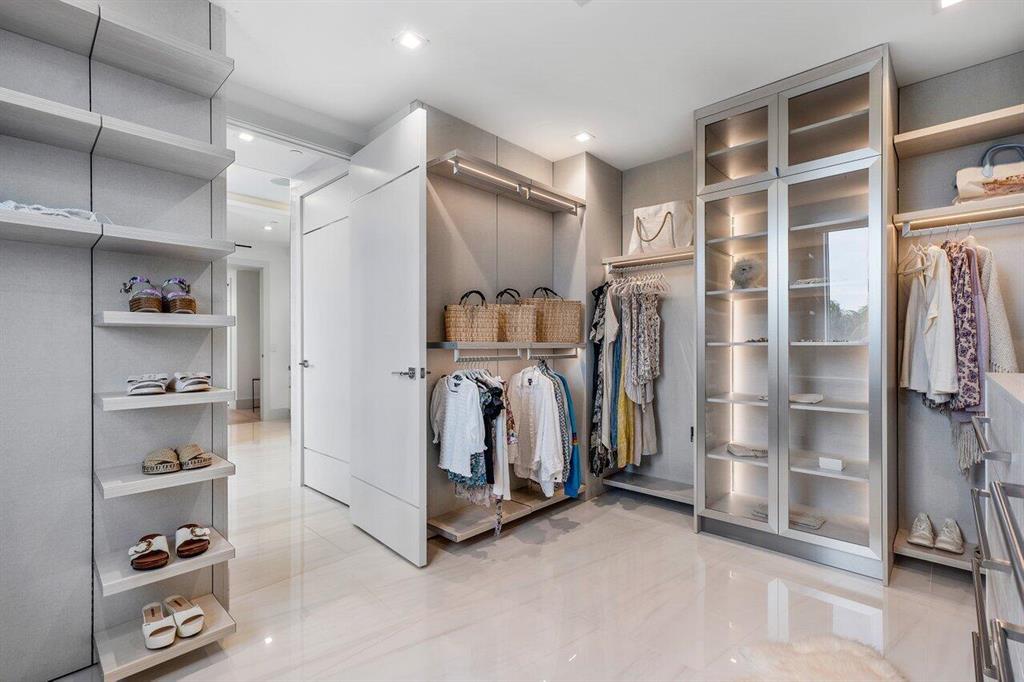 1901 S Ocean Boulevard Unit: 15