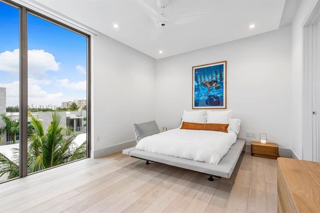 1901 S Ocean Boulevard Unit: 15