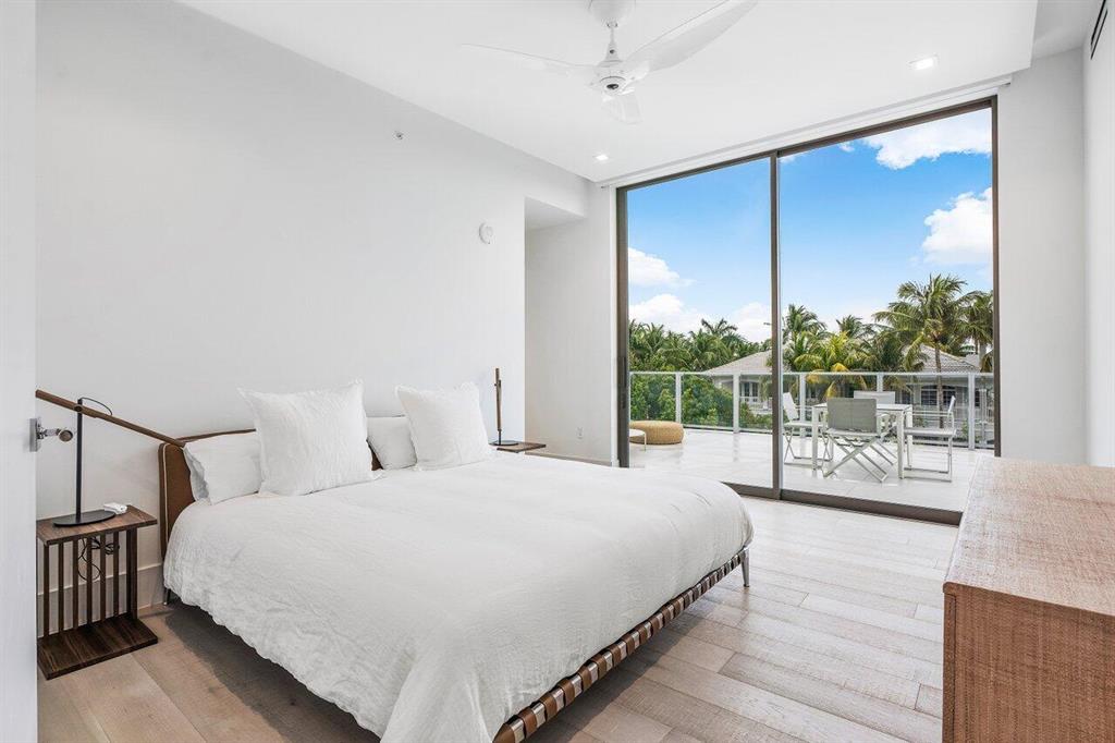 1901 S Ocean Boulevard Unit: 15