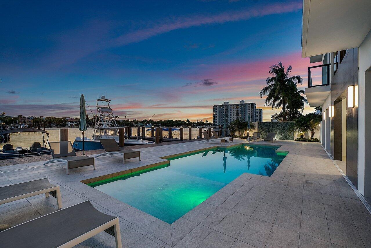 344 Venetian Drive Unit: 101