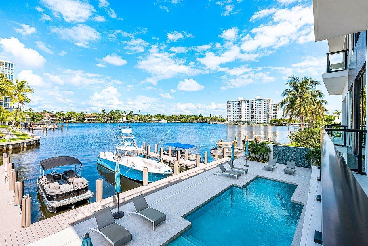 344 Venetian Drive Unit: 101