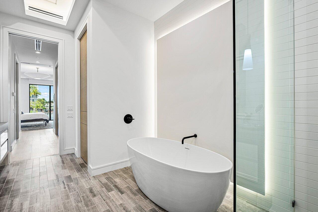 344 Venetian Drive Unit: 101