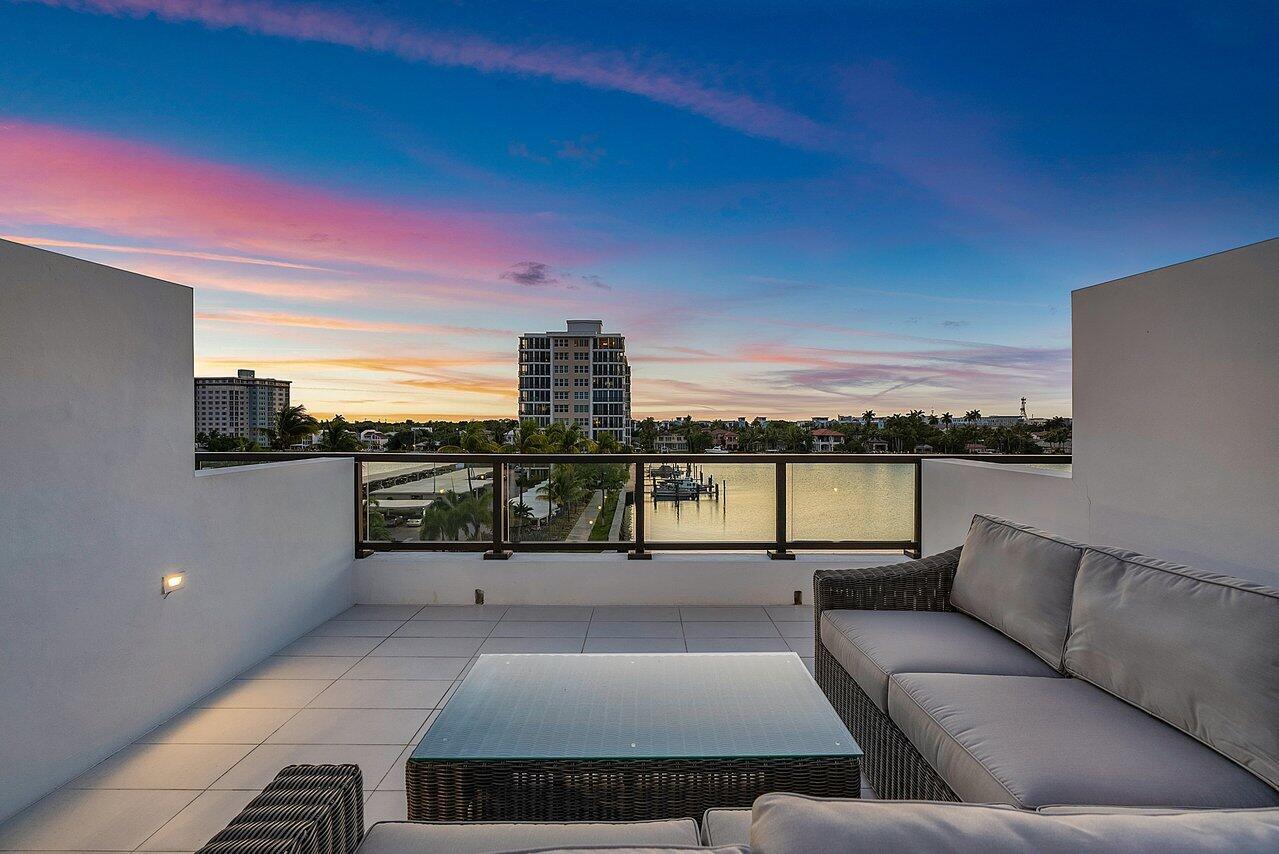 344 Venetian Drive Unit: 101