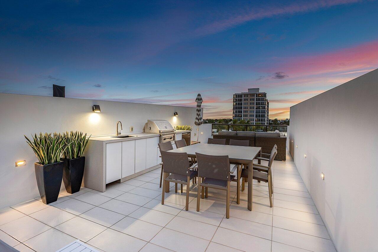344 Venetian Drive Unit: 101