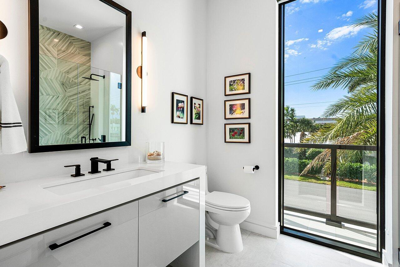 344 Venetian Drive Unit: 101