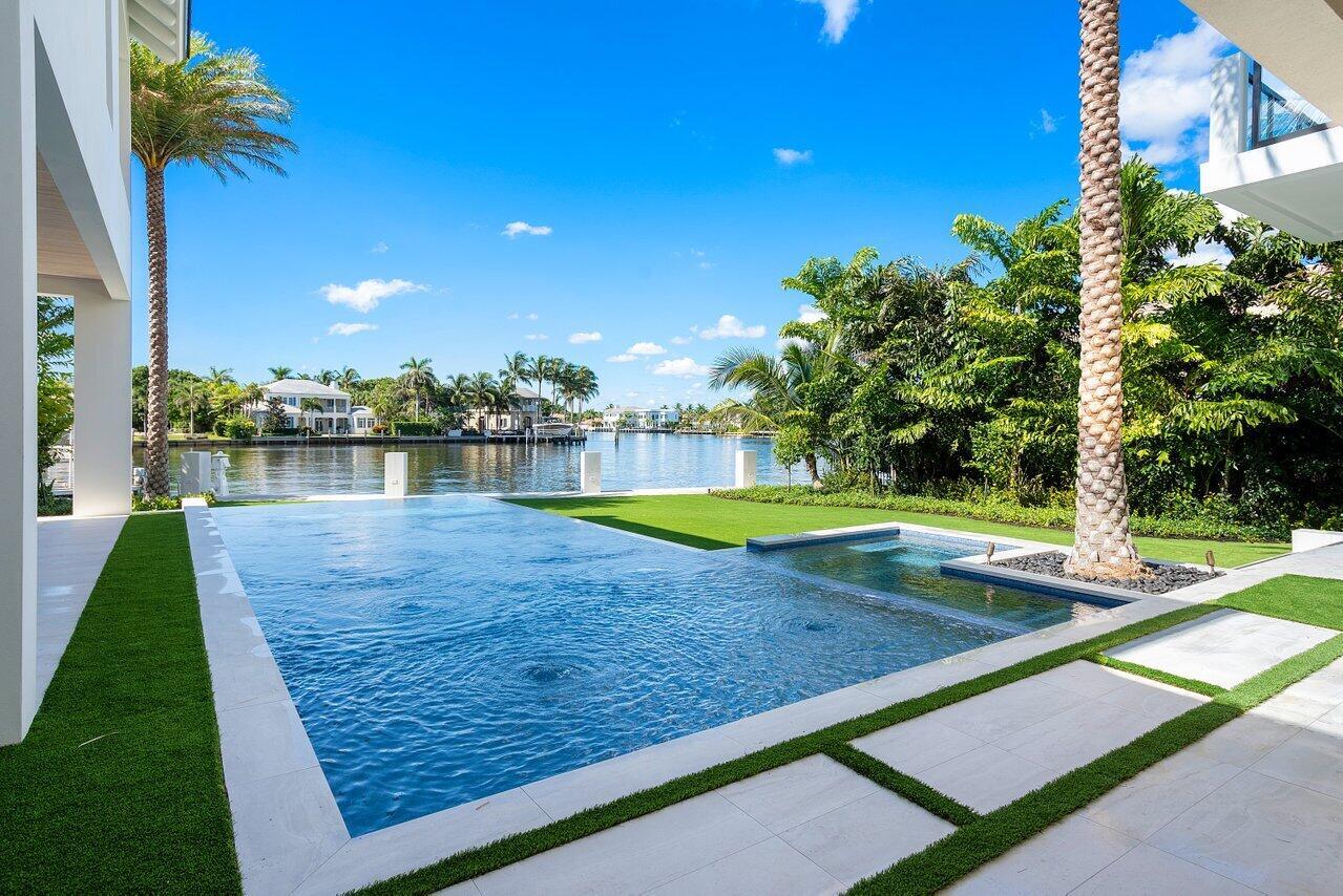 1014 Melaleuca Road