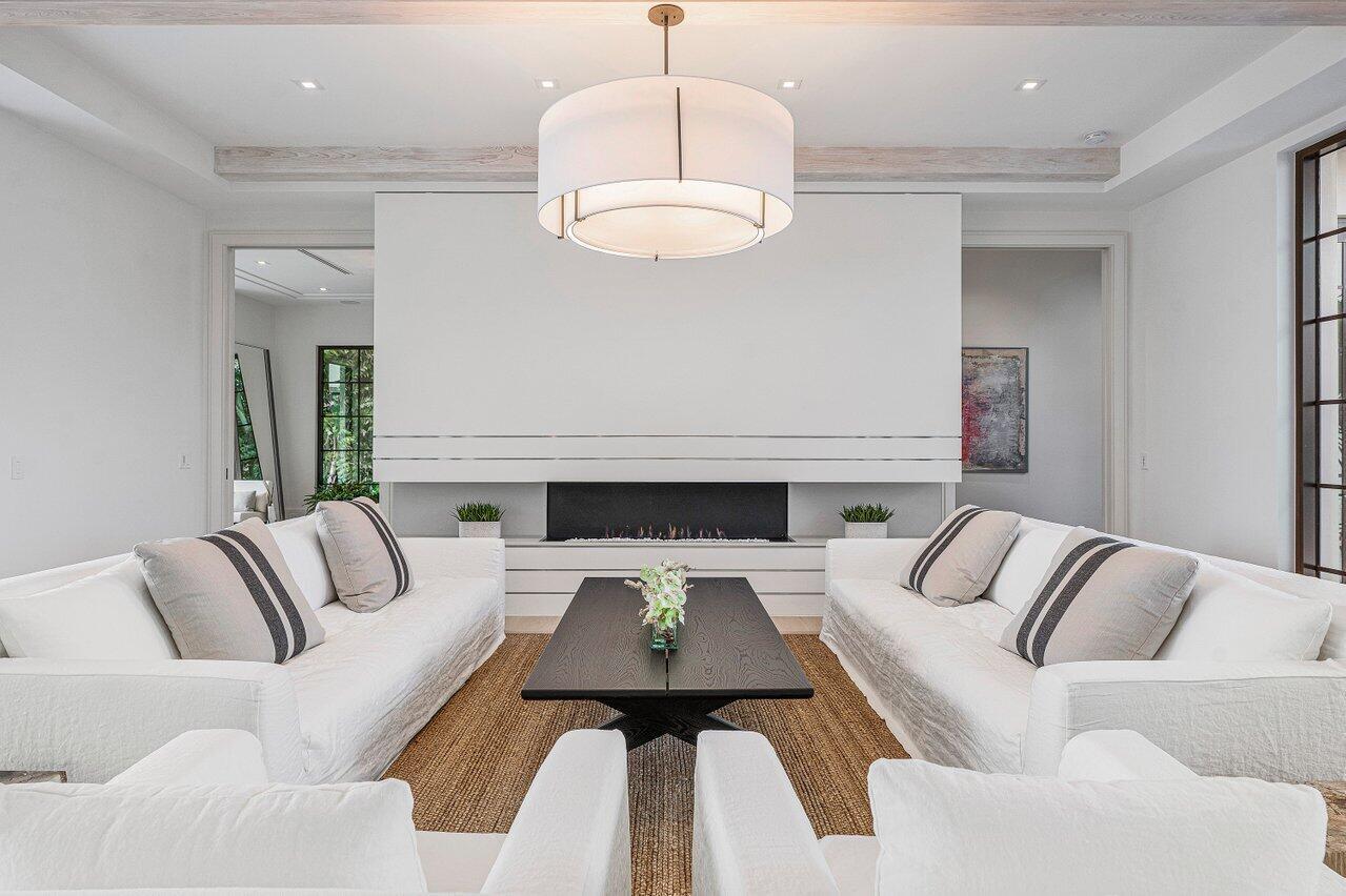 1014 Melaleuca Road