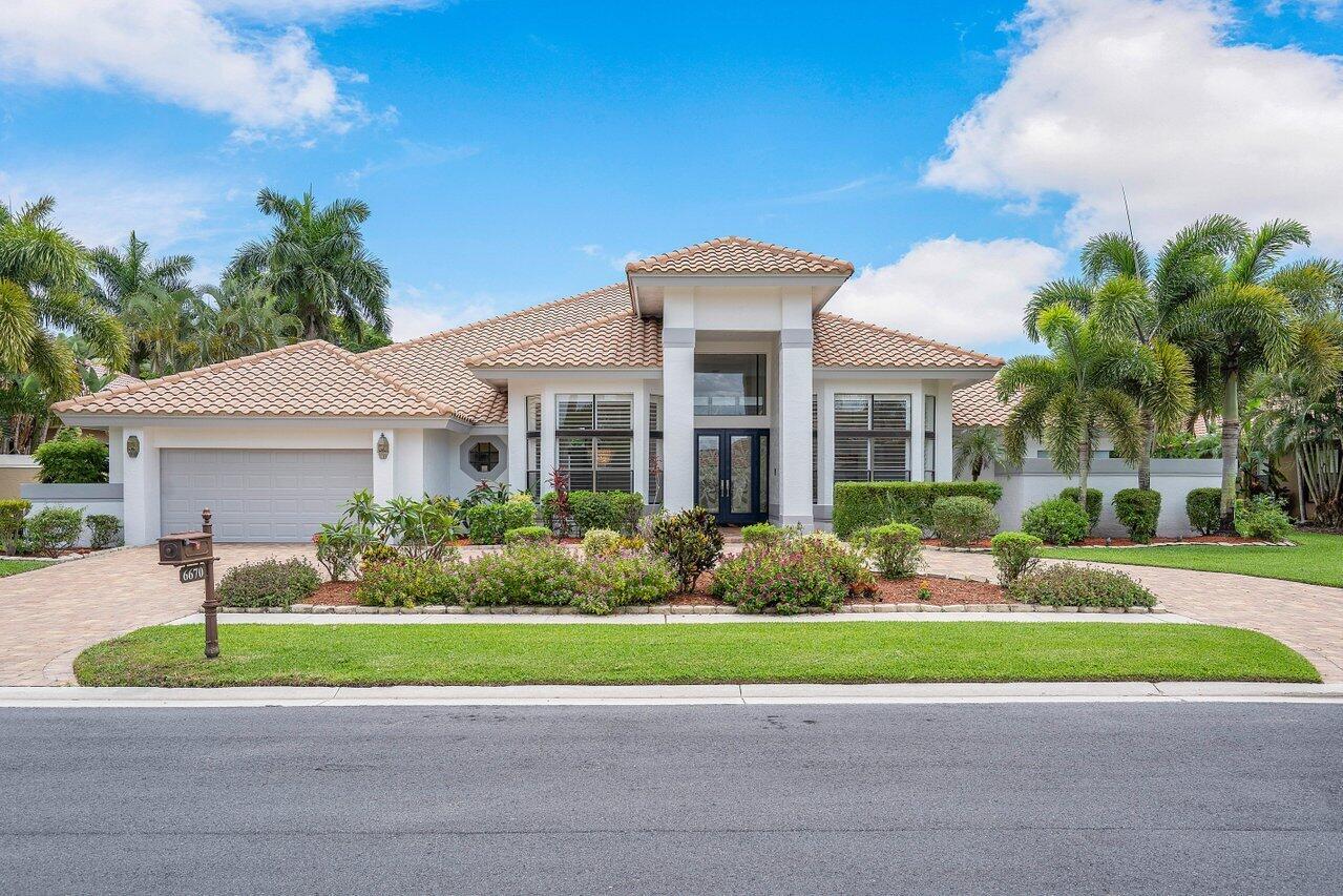 6670 Newport Lake Circle