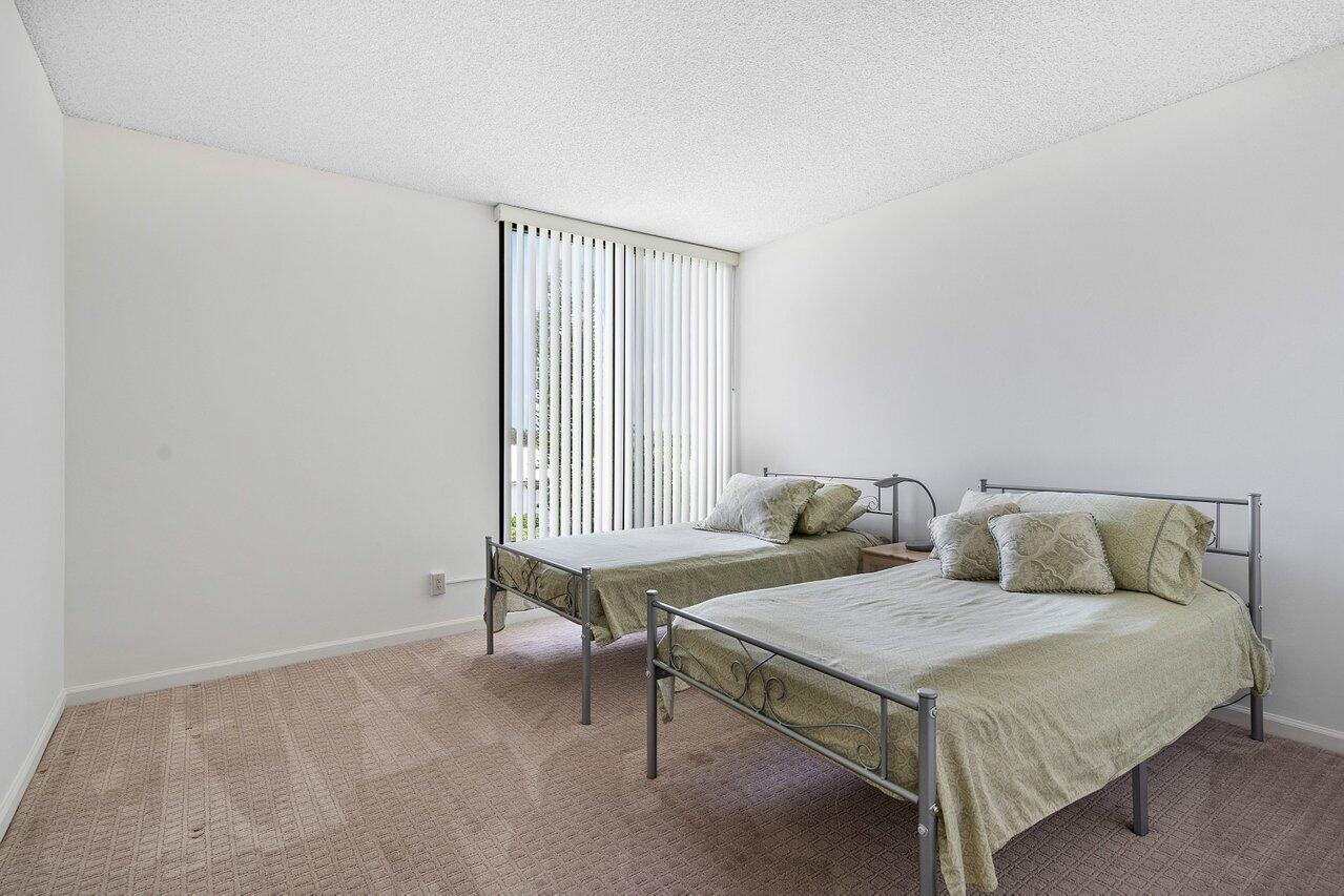3900 N Ocean Boulevard Unit: 4a