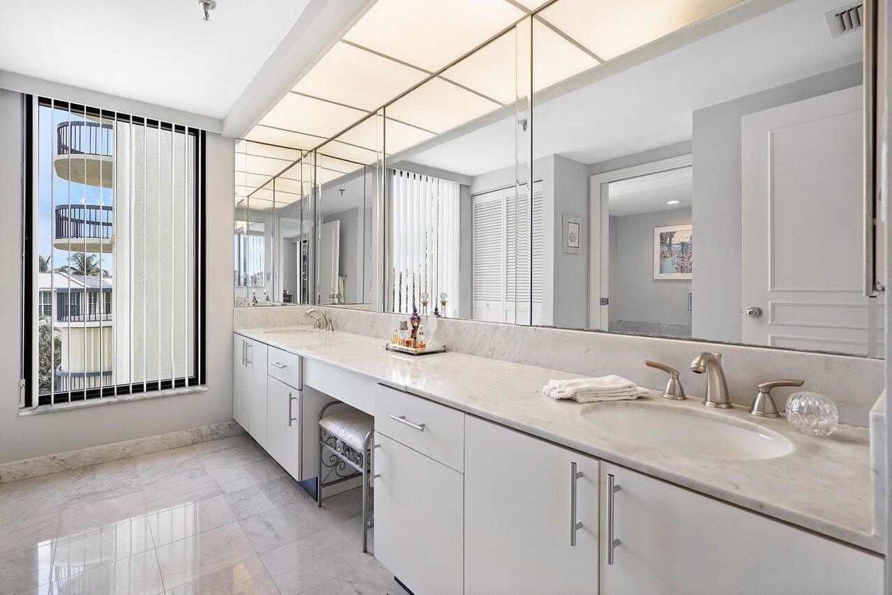 3900 N Ocean Boulevard Unit: 4a