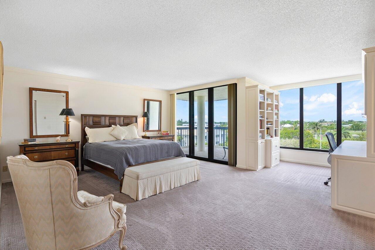 3900 N Ocean Boulevard Unit: 4a