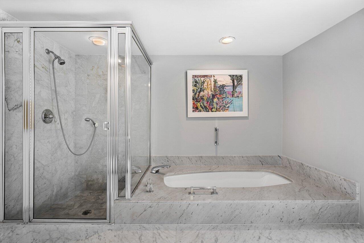 3900 N Ocean Boulevard Unit: 4a