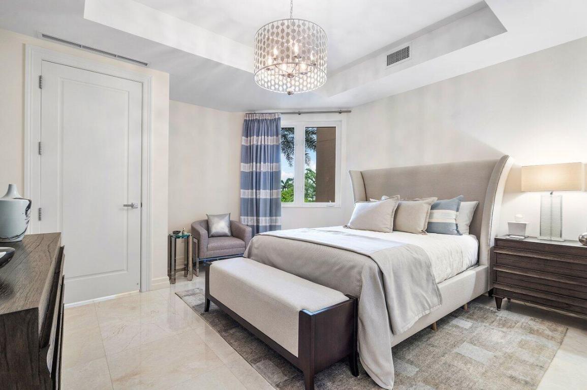 4001 N Ocean Boulevard Unit: 305