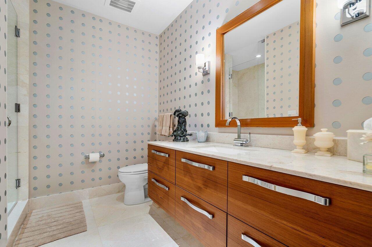 4001 N Ocean Boulevard Unit: 305