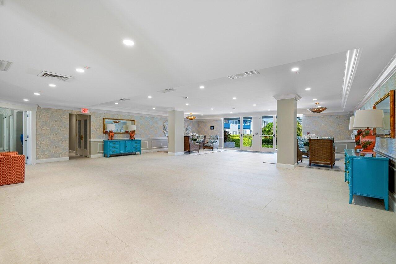120 N Ocean Boulevard Unit: 207
