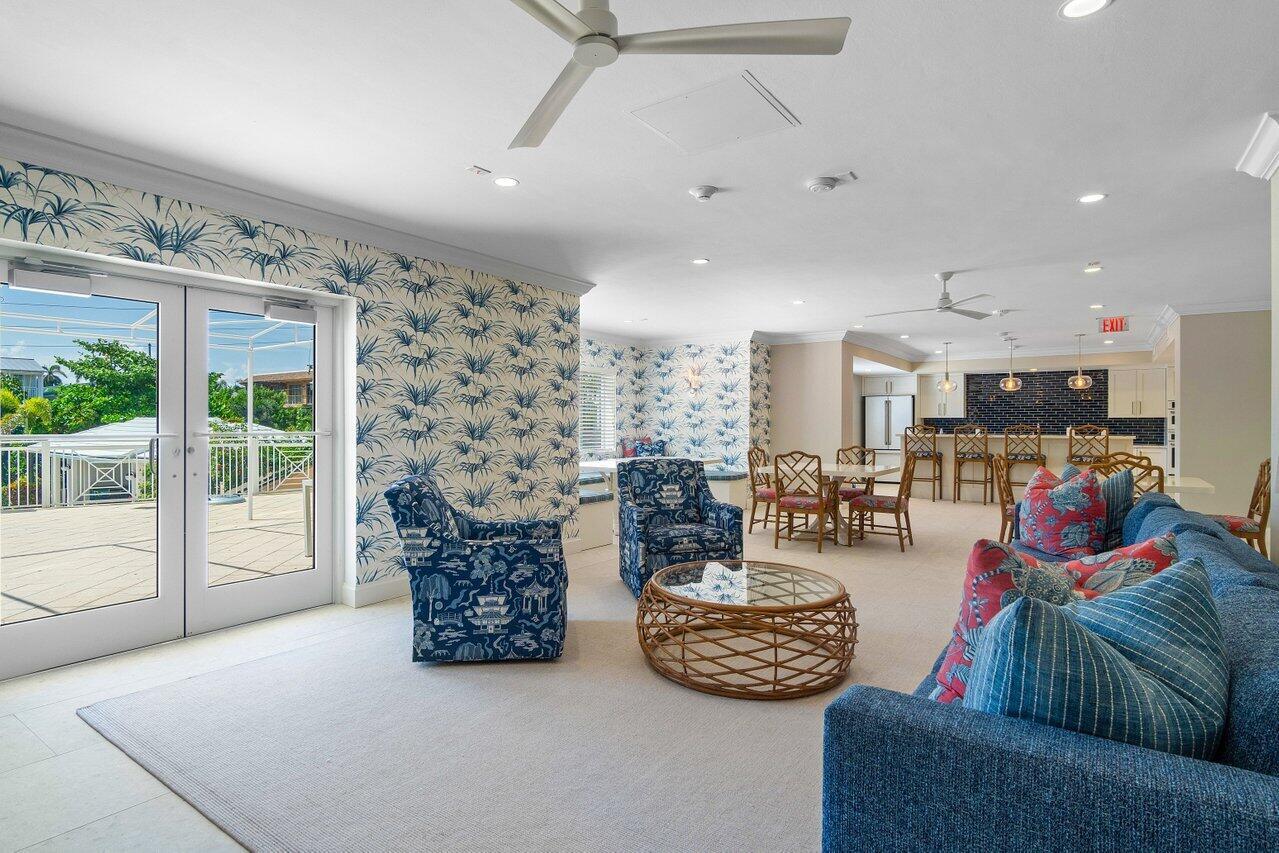120 N Ocean Boulevard Unit: 207
