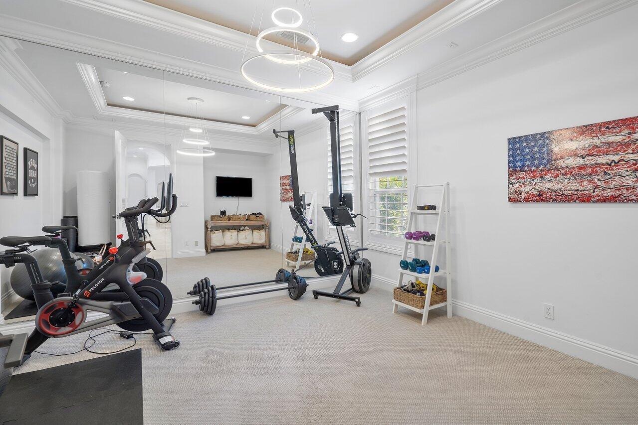 955 Iris Drive