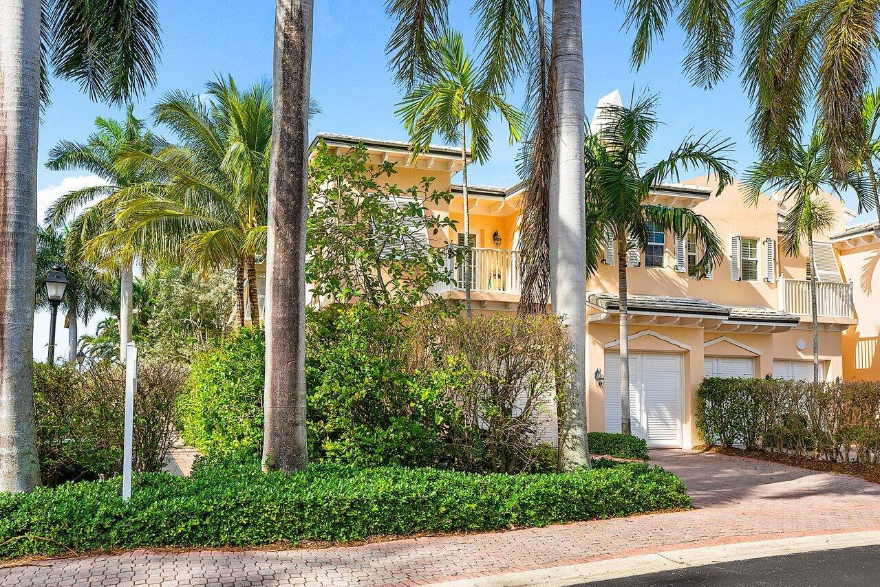 790 Andrews Avenue Unit: I101