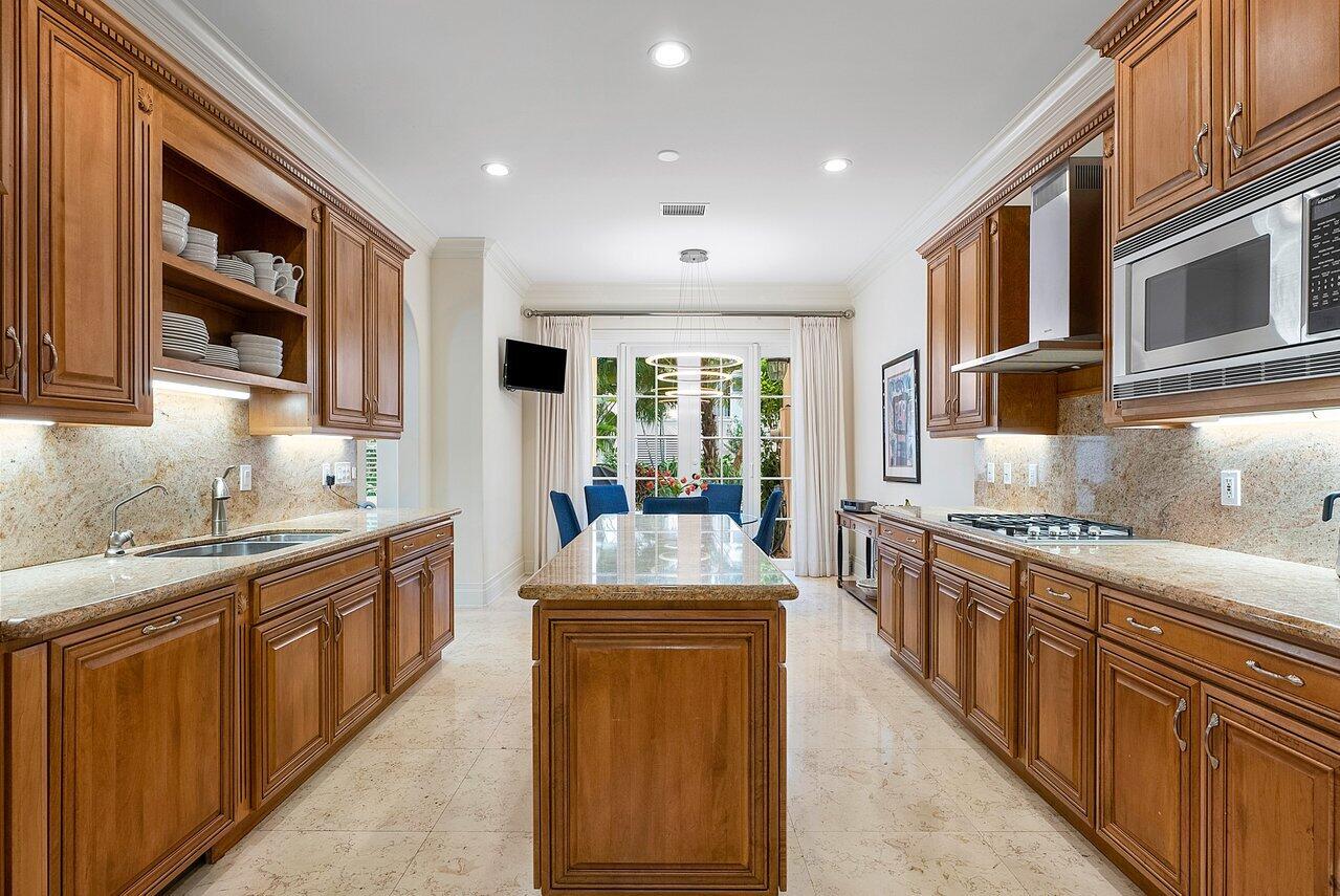 790 Andrews Avenue Unit: I101