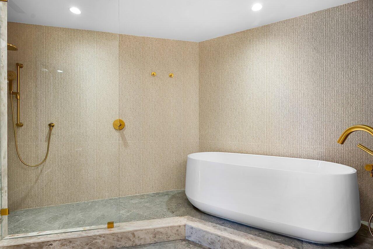 3100 S Ocean Boulevard Unit: 501s