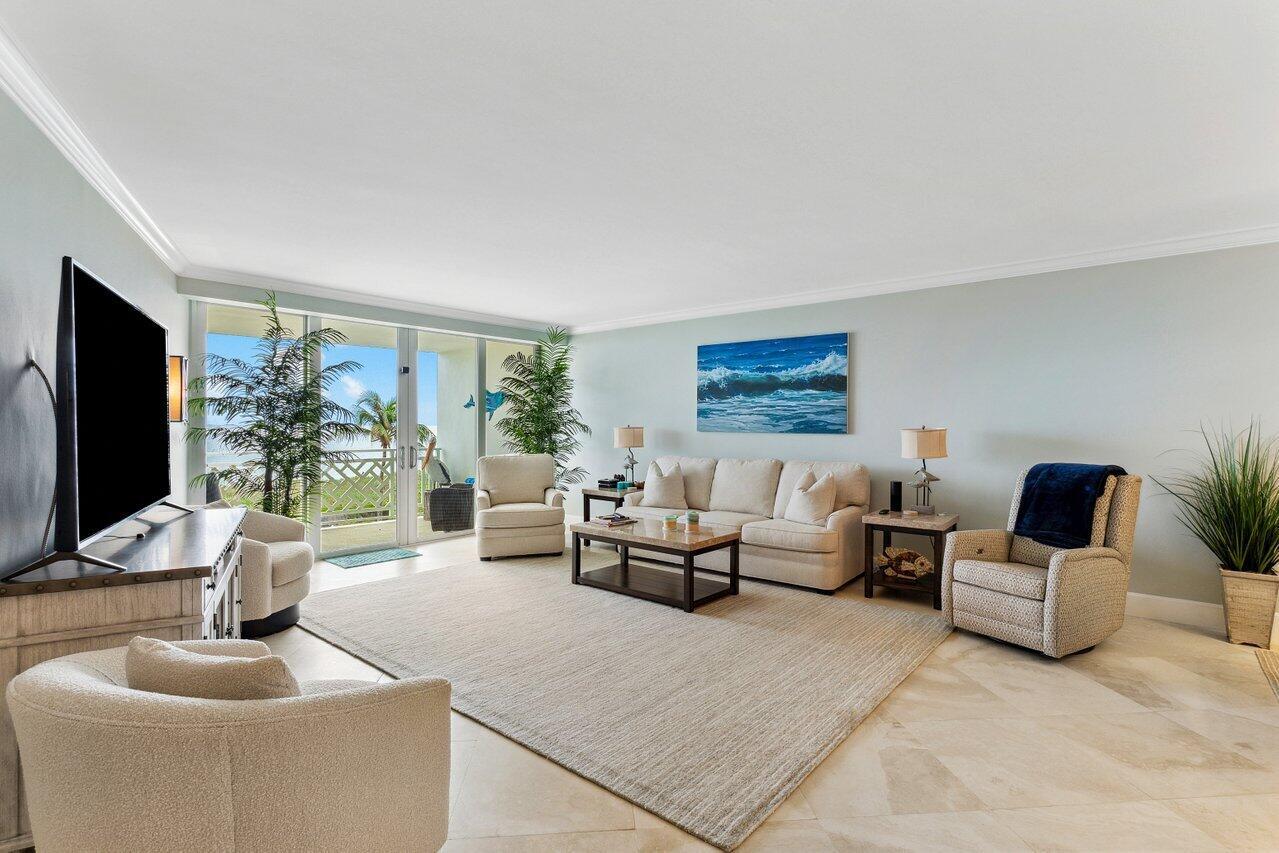 1225 S Ocean Boulevard Unit: 301