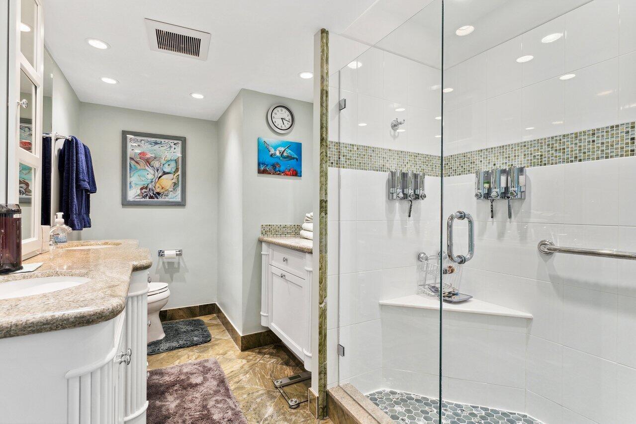 1225 S Ocean Boulevard Unit: 301