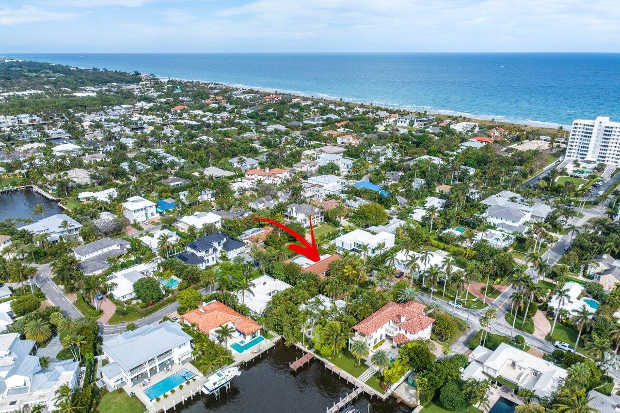 206 Seabreeze Avenue