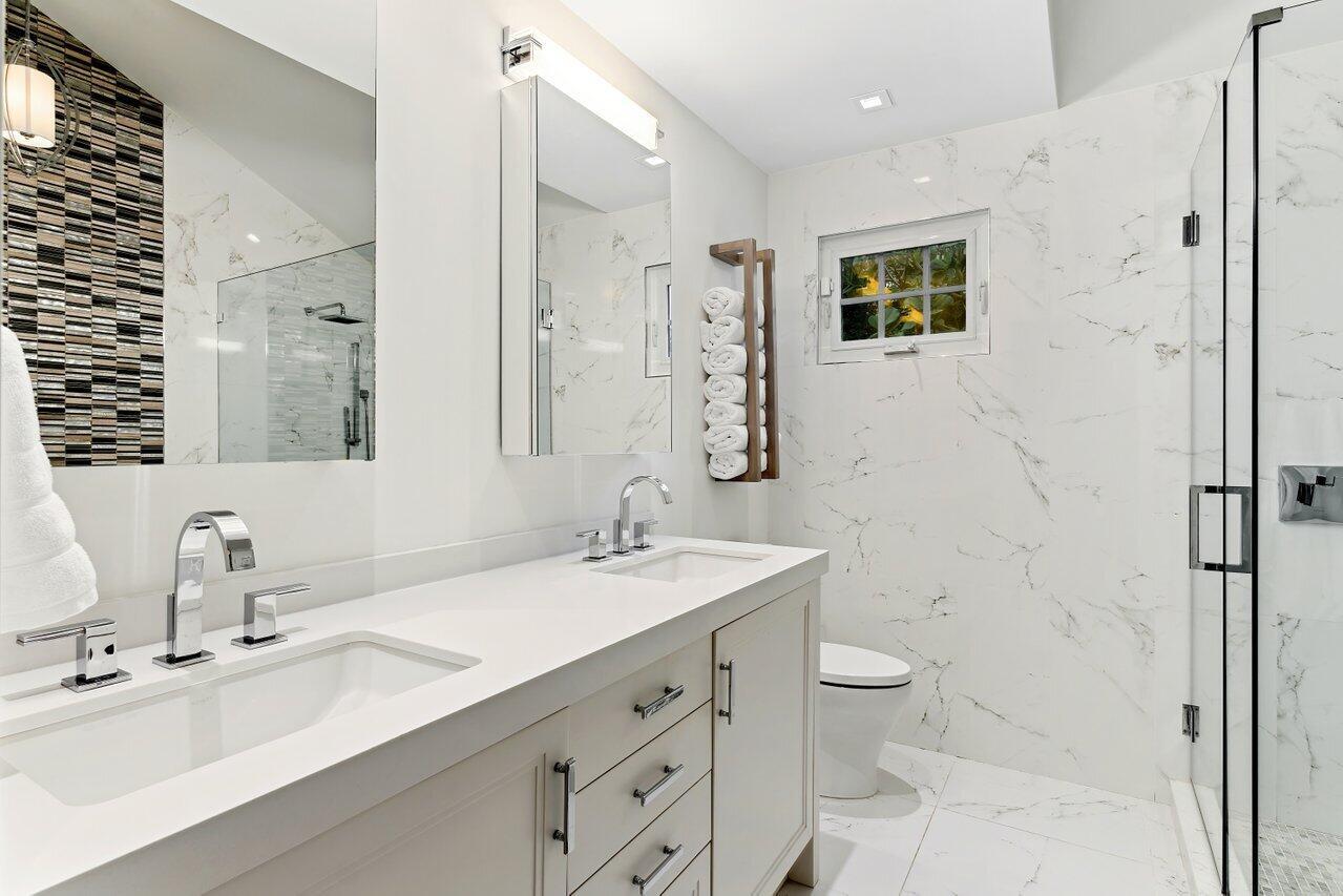 55 SE 7th Avenue