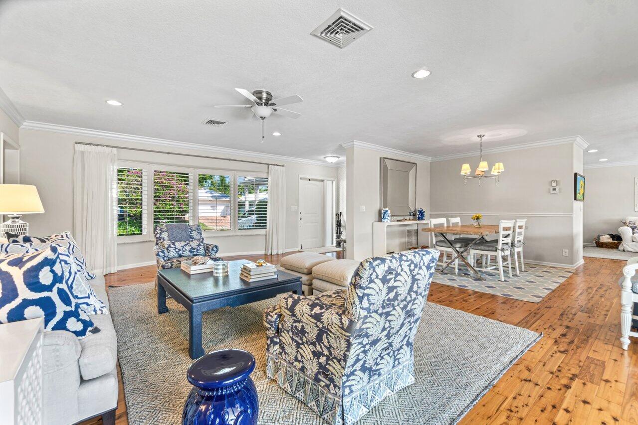 1162 Walnut Terrace