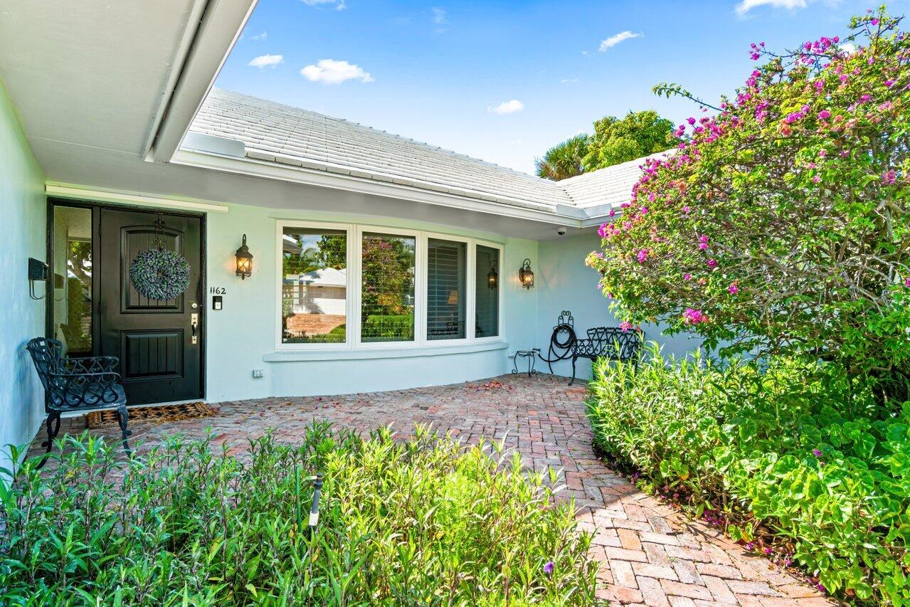 1162 Walnut Terrace